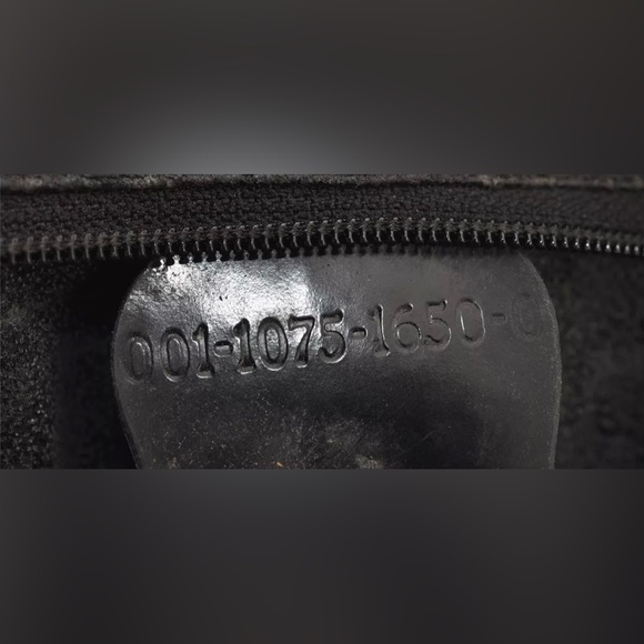 Authentic GUCCI Vintage Bamboo Shoulder Bag Purse Leather Black - Picture 14 of 15